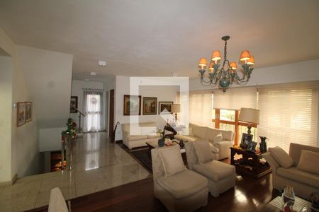 Sala de casa à venda com 7 quartos, 412m² em Jardim Sao Bento, São Paulo