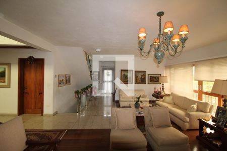 Sala de casa à venda com 7 quartos, 412m² em Jardim Sao Bento, São Paulo