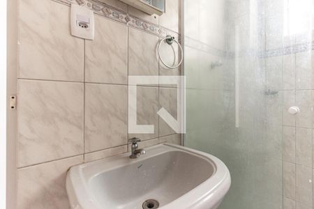 Banheiro de kitnet/studio à venda com 1 quarto, 28m² em Vila Buarque, São Paulo