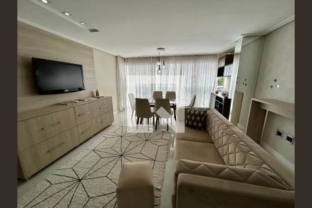 Sala  de apartamento para alugar com 2 quartos, 65m² em Vila Rosalia, Guarulhos