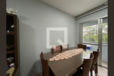 Sala de apartamento à venda com 3 quartos, 66m² em Vila Amélia, São Paulo