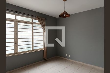 Sala de casa à venda com 2 quartos, 115m² em Vila Madalena, São Paulo