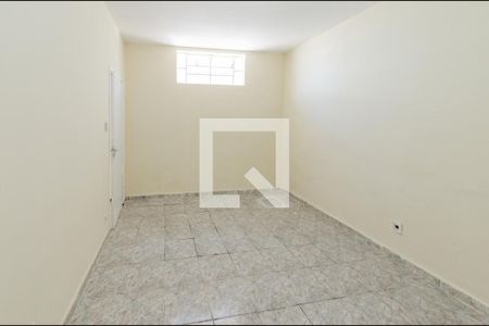 Quarto 1 de casa para alugar com 2 quartos, 80m² em Jardim America, Belo Horizonte
