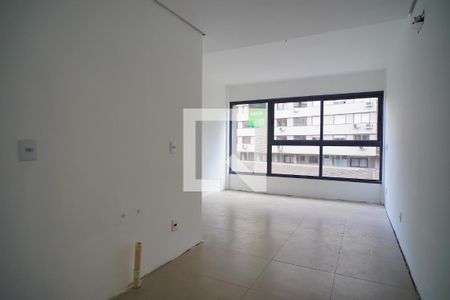 Sala _Quarto  de kitnet/studio para alugar com 1 quarto, 24m² em Independência, Porto Alegre