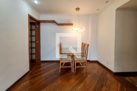 Sala de apartamento para alugar com 2 quartos, 70m² em Santa Rosa, Niterói