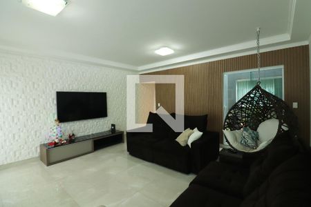 Casa à venda com 3 quartos, 209m² em Santa Terezinha, São Bernardo do Campo