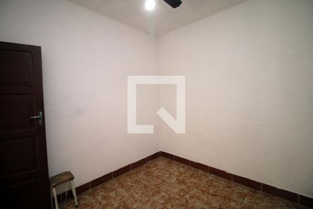 Quarto 2 de casa para alugar com 2 quartos, 153m² em Ramos, Rio de Janeiro