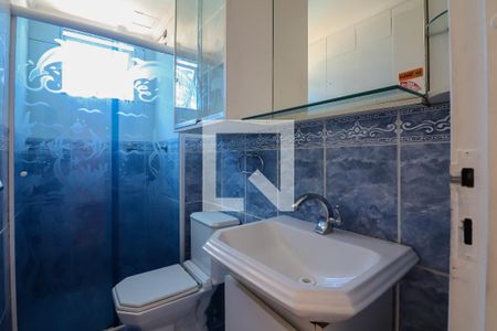 Banheiro de apartamento para alugar com 2 quartos, 52m² em Jardim Amaralina, São Paulo