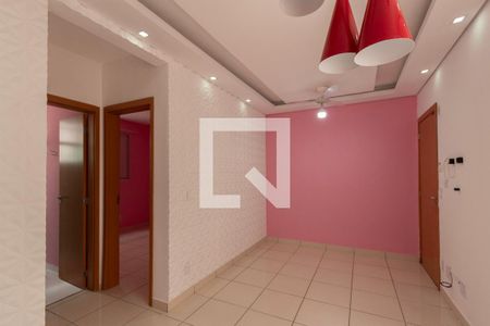Sala de apartamento para alugar com 2 quartos, 42m² em Caguaçu, Sorocaba