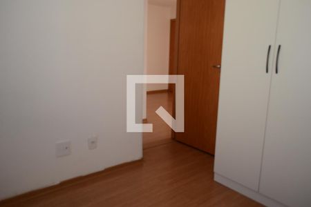 Quarto de apartamento para alugar com 2 quartos, 43m² em Parque Santa Rosa, Suzano