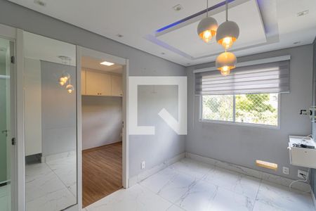 Sala/Cozinha/Área de Serviço  de apartamento para alugar com 2 quartos, 34m² em Guaianases, São Paulo