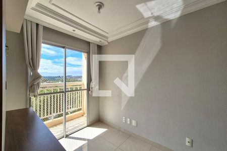 Sala de apartamento para alugar com 3 quartos, 83m² em Jardim Capivari, Campinas