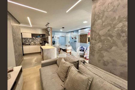 Sala de apartamento à venda com 2 quartos, 75m² em Picanço, Guarulhos