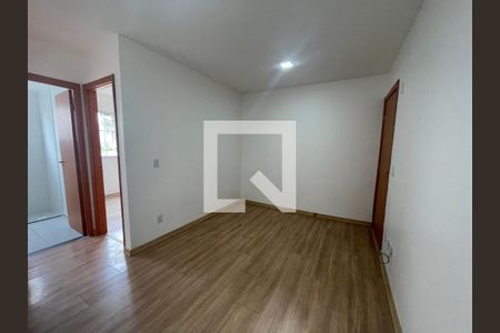 Apartamento à venda com 2 quartos, 43m² em Rondônia, Novo Hamburgo