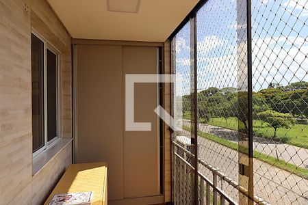 Apartamento para alugar com 3 quartos, 72m² em Humaitá, Porto Alegre