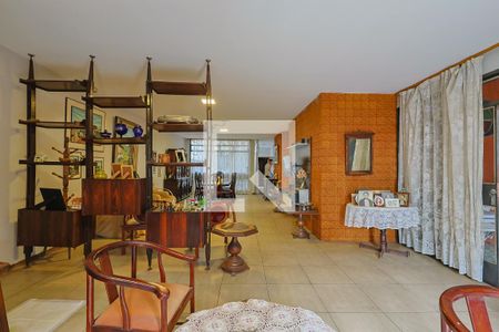 Sala de casa à venda com 6 quartos, 390m² em Serra, Belo Horizonte