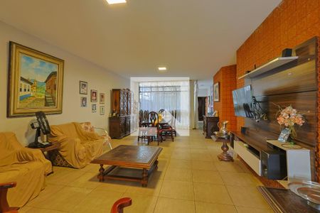 Sala de casa à venda com 6 quartos, 390m² em Serra, Belo Horizonte