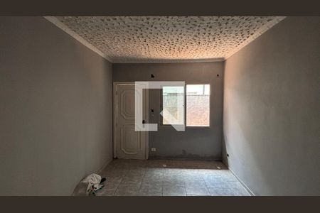 Sala de casa à venda com 2 quartos, 110m² em Jardim Pilar, Santo André