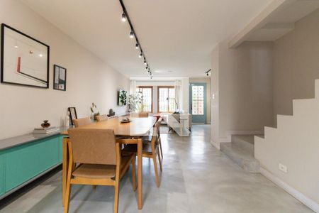 Sala de casa à venda com 2 quartos, 130m² em Cambuci, São Paulo