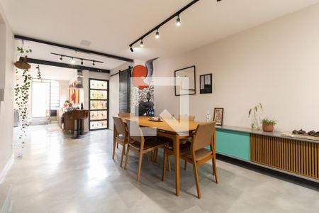 Sala de casa à venda com 2 quartos, 130m² em Cambuci, São Paulo