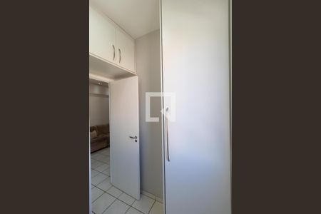 Quarto 01 de apartamento para alugar com 2 quartos, 48m² em Ponte Preta, Campinas