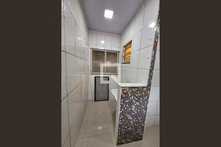 Cozinha de casa para alugar com 2 quartos, 52m² em Jardim das Oliveiras, Duque de Caxias