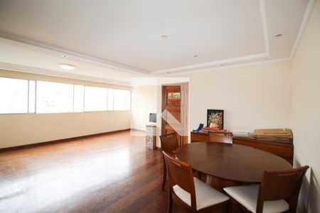Sala de apartamento à venda com 3 quartos, 146m² em Indianópolis, São Paulo