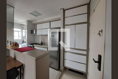 Cozinha de apartamento à venda com 2 quartos, 51m² em Umuarama, Osasco