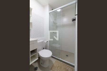 Banheiro de apartamento à venda com 1 quarto, 24m² em Vila Butantã, São Paulo