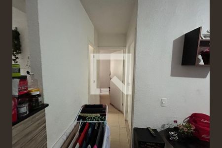 Corredor de apartamento à venda com 2 quartos, 40m² em Tomás Coelho, Rio de Janeiro