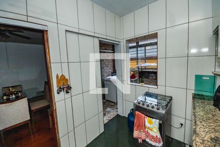 Apartamento à venda com 3 quartos, 100m² em Itapoã, Belo Horizonte
