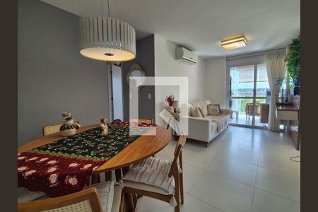 Sala  de apartamento para alugar com 2 quartos, 68m² em Recreio dos Bandeirantes, Rio de Janeiro