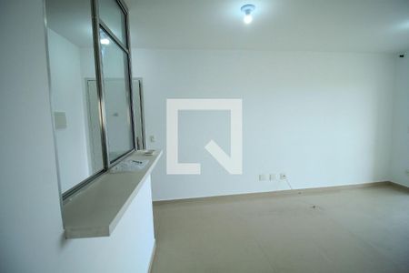 Apartamento para alugar com 3 quartos, 65m² em Vila Piratininga, São Paulo