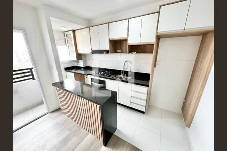 Sala/Cozinha de apartamento para alugar com 1 quarto, 30m² em Vila Pauliceia, São Paulo