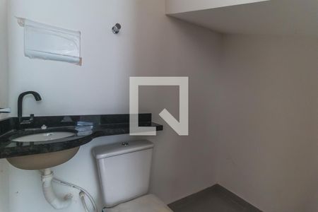 Lavabo de casa de condomínio para alugar com 2 quartos, 74m² em Vila Suissa, Mogi das Cruzes