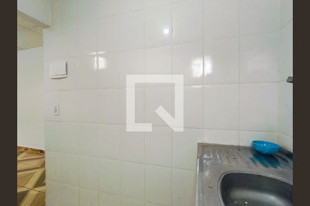 Cozinha de kitnet/studio para alugar com 1 quarto, 26m² em Vila Isabel, Rio de Janeiro
