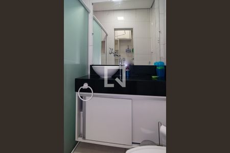 Banheiro de apartamento à venda com 2 quartos, 52m² em Bela Vista, São Paulo
