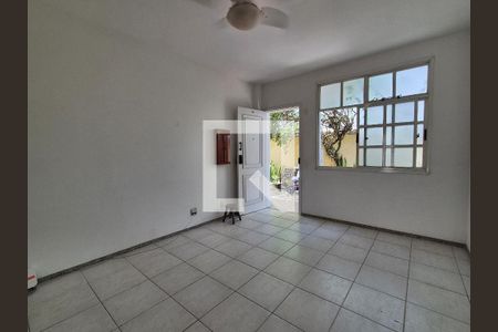 Sala  de casa à venda com 2 quartos, 85m² em Recreio dos Bandeirantes, Rio de Janeiro