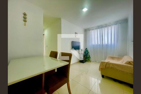 Sala de apartamento para alugar com 2 quartos, 48m² em Vila Bremen, Guarulhos