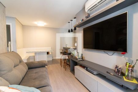 Sala de apartamento para alugar com 2 quartos, 61m² em Vila Itapura, Campinas