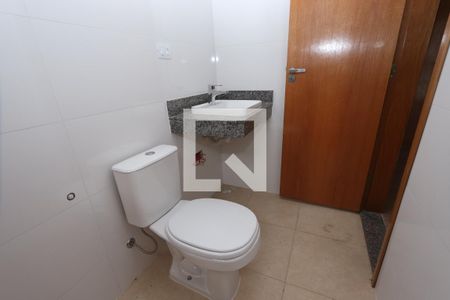 Banheiro da Suíte de casa à venda com 3 quartos, 100m² em Vila Lucia, São Paulo