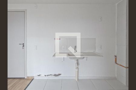 Sala/Cozinha de apartamento à venda com 2 quartos, 32m² em Vila Pereira Cerca, São Paulo
