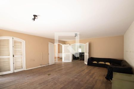 Casa à venda com 5 quartos, 508m² em Jardim Guedala, São Paulo