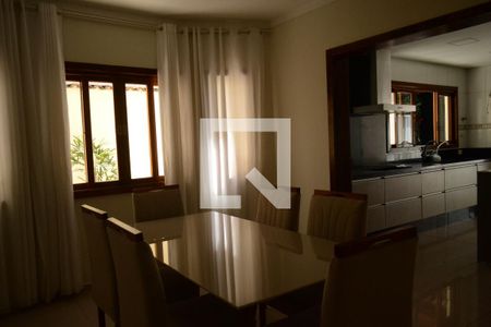 Casa para alugar com 4 quartos, 233m² em Cidade Cruzeiro do Sul, Suzano