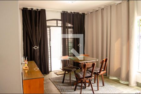 Casa à venda com 4 quartos, 270m² em Residencial Sonho Verde, Goiânia