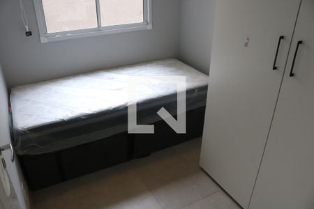 Quarto 1 de apartamento para alugar com 2 quartos, 34m² em Parque Industrial Tomas Edson, São Paulo