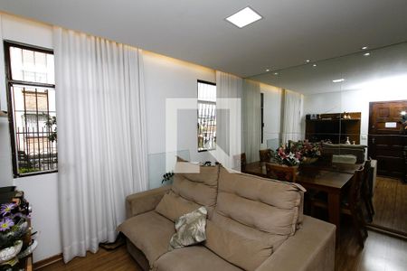 Sala de apartamento à venda com 3 quartos, 75m² em Califórnia, Belo Horizonte