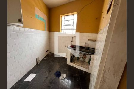 Casa à venda com 6 quartos, 300m² em Renascença, Belo Horizonte