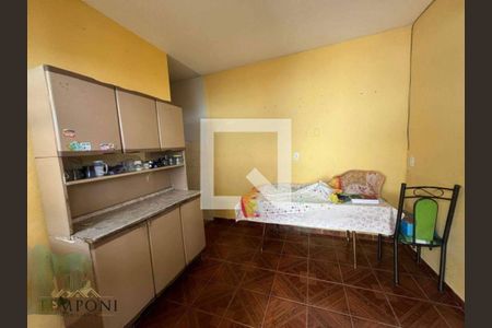 Casa à venda com 6 quartos, 261m² em Pirajá, Belo Horizonte