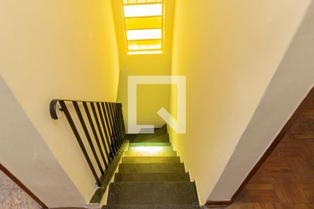 Corredor de casa à venda com 3 quartos, 150m² em Piqueri, São Paulo